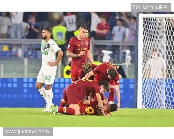 意甲激战罗马对决佛罗伦萨双方争夺三分精彩纷呈